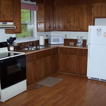 Cabin Creekwood Lyndhurst Экстерьер фото