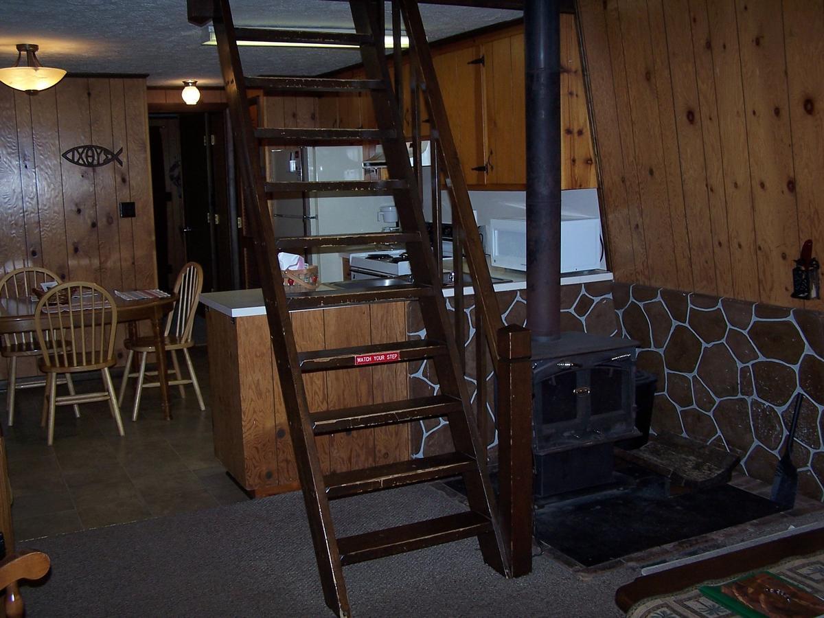 Cabin Creekwood Lyndhurst Экстерьер фото